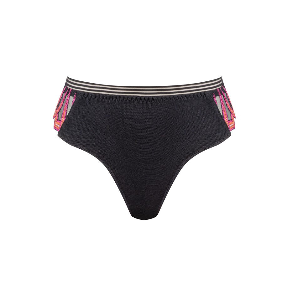 Front of the Virtual Sunset Embordered Tanga by Louisa Bracq.