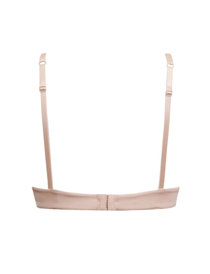 This bra from SIéLEI of Italy is crafted from lightweight microfiber fabric for unrivaled comfort. Seamless construction and silky feel guarantee a smooth fit that is perfect for combining with any look