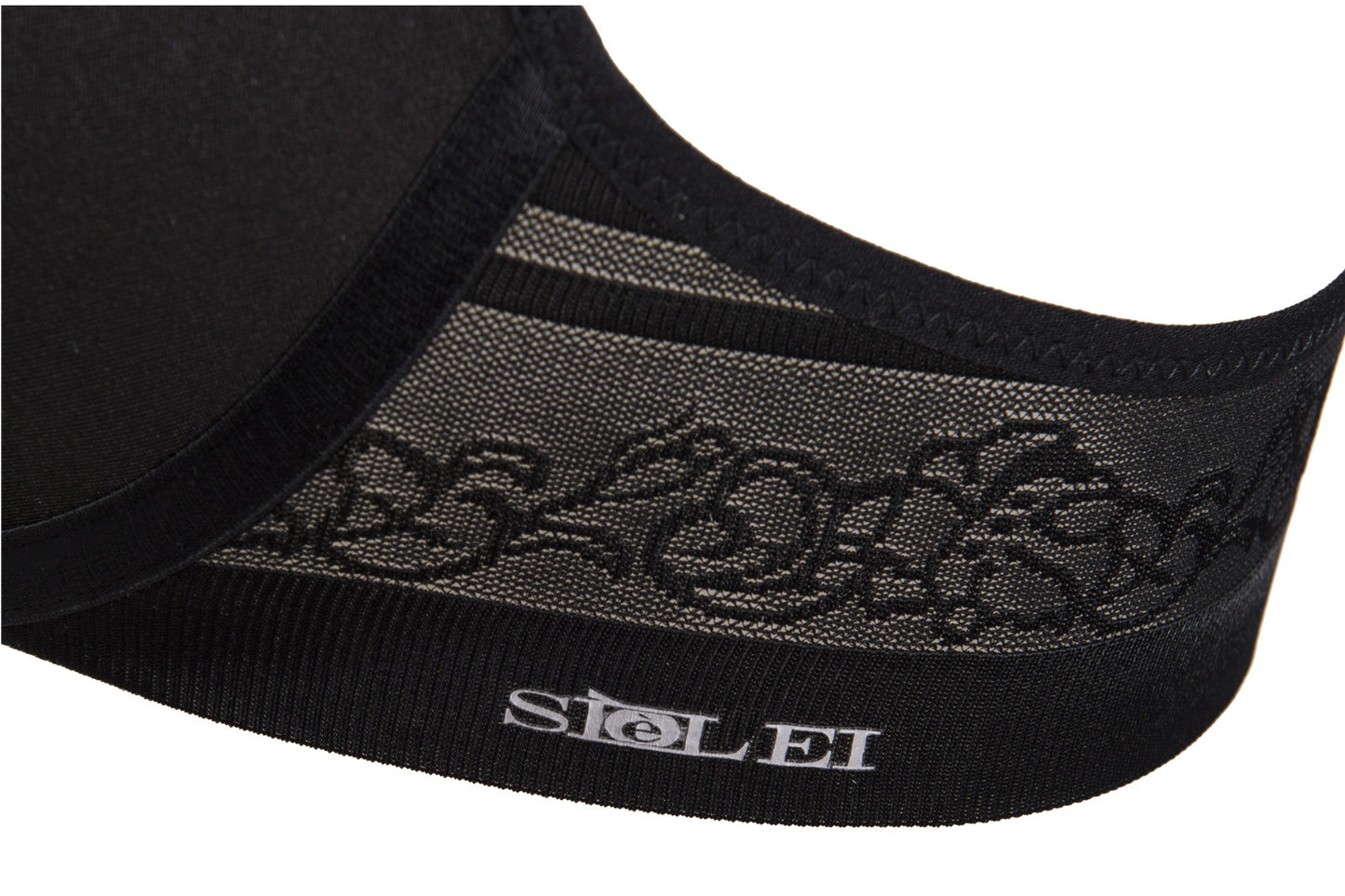 This underwire spacer cup bra from SIéLEI Italy's Flower line ensures optimal support and comfort.