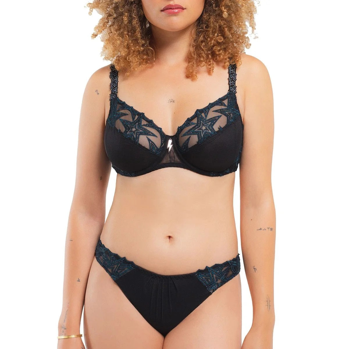 The Louisa Bracq tanga from the Superstar line features a 2-tone design and detailed star embroidery on the sides and back. 