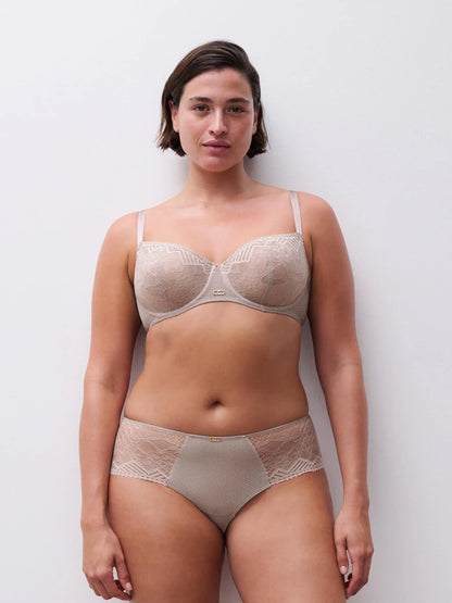 ORIGINS Lace Shorty