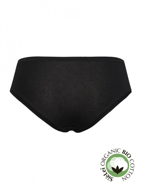 SIéLEI's Organic Cotton Full Brief from Italy are crafted with hand-picked organic cotton to create a thin, soft, stretchy fabric, while promoting environmental sustainability.