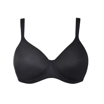 Black wireless spacer cup bra from the Plus line by SIéLEI from Italy.