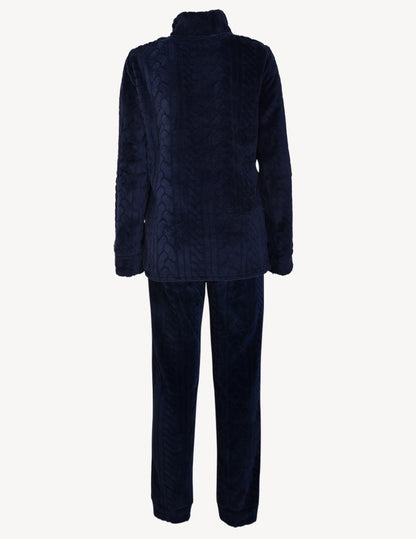 Braid knitting pattern two-piece PJ made of plush fleece fabric by SIeLEI from Italy